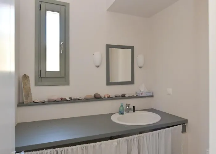 Santa Friday Epidaurus