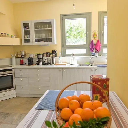 Santa Friday Epidaurus